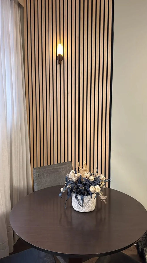 Customer slat wall